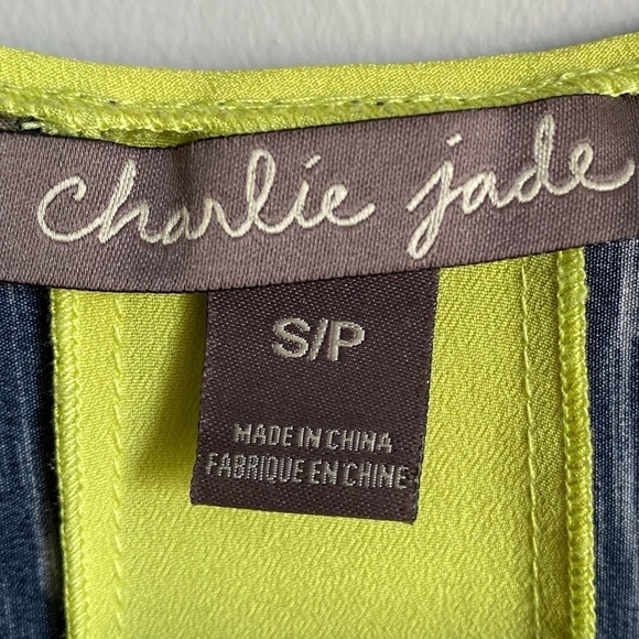 Charlie Jade Black + White Geometric Print Sleeveless Tank Top Blouse Small‎ - Picture 2 of 9